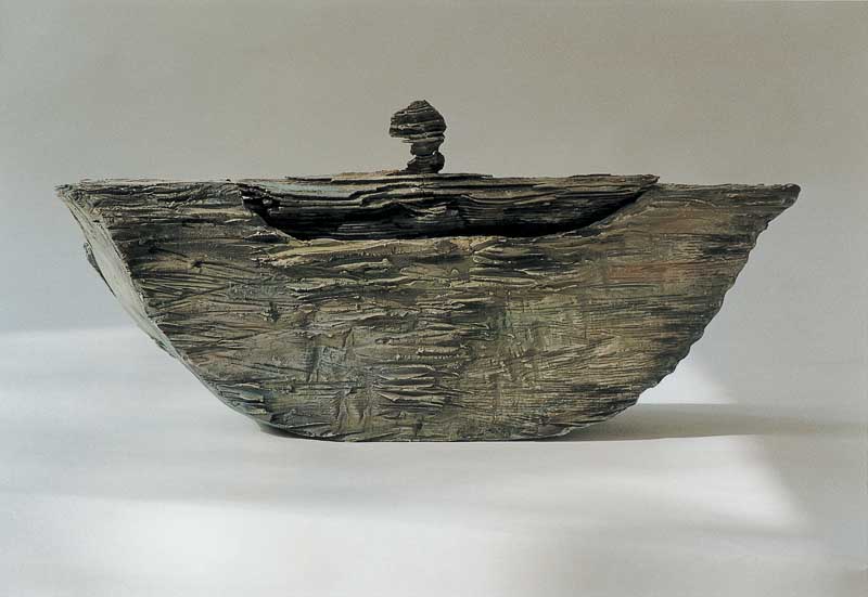 Boot van Herinnering Keramiek en hout 31 x 16 x 8 cm, 2005